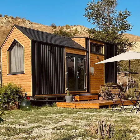 La Casa Errante X By Tiny Away *